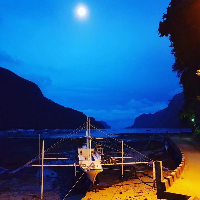 ホテル Keira Backpackers エルニド エクステリア 写真